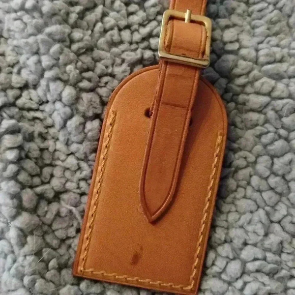 Luis Vuitton luggage tag used excellent condition - Picture 2 of 3